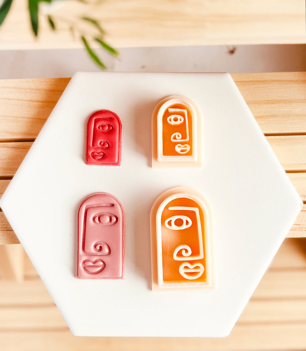 Wykrawacz do gliny - Picasso Faces: W ramce łukowej