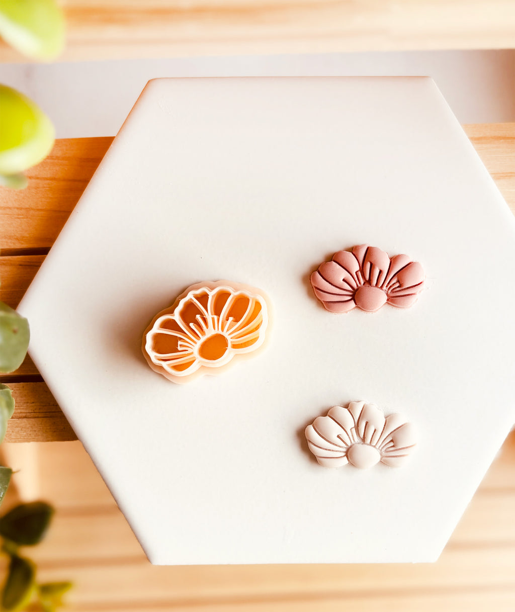 Foremka do gliny - Stokrotka w niestandardowym wydaniu