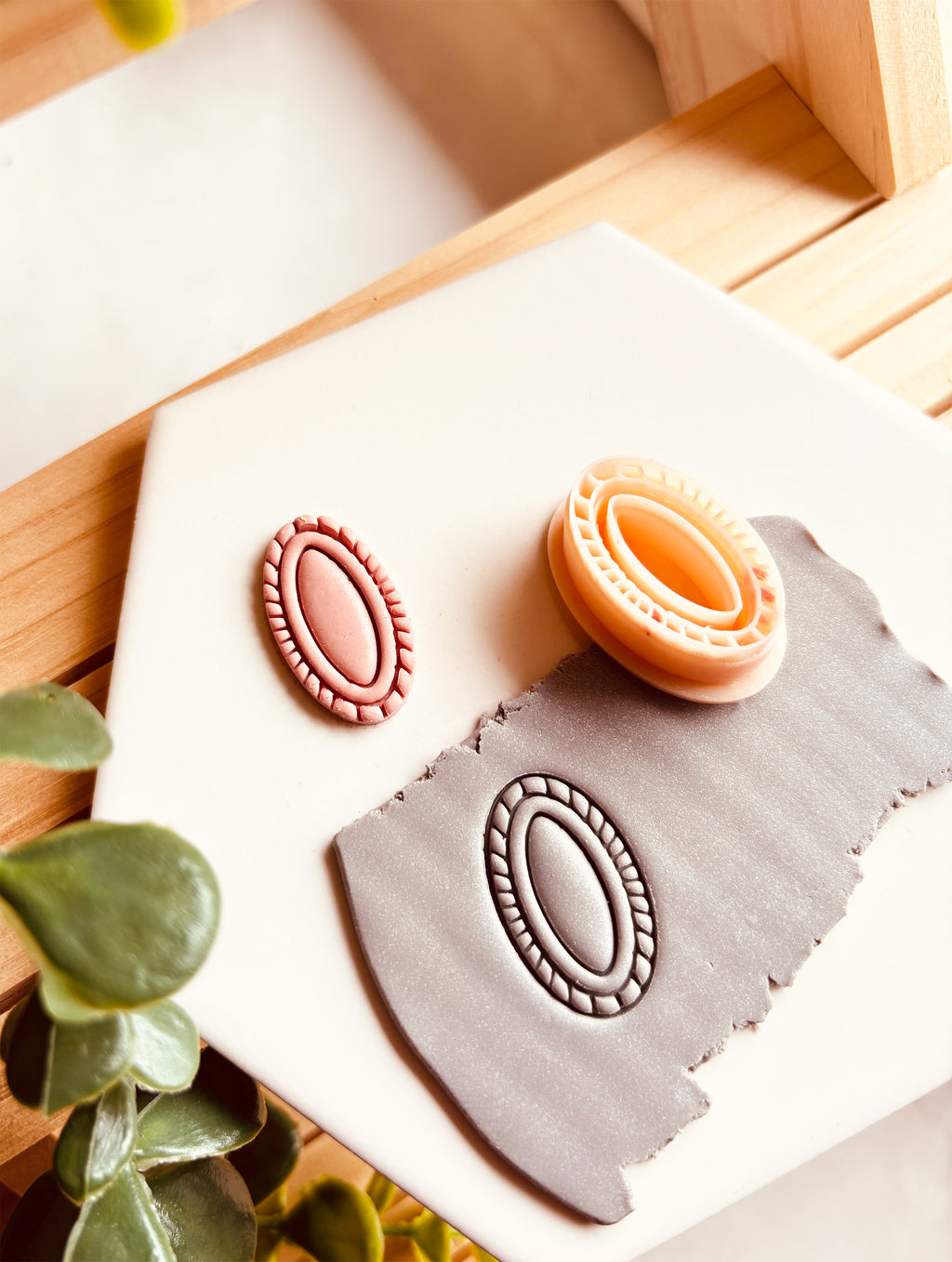 Wykrawacz do gliny - Elipsa boho ze zdobieniem