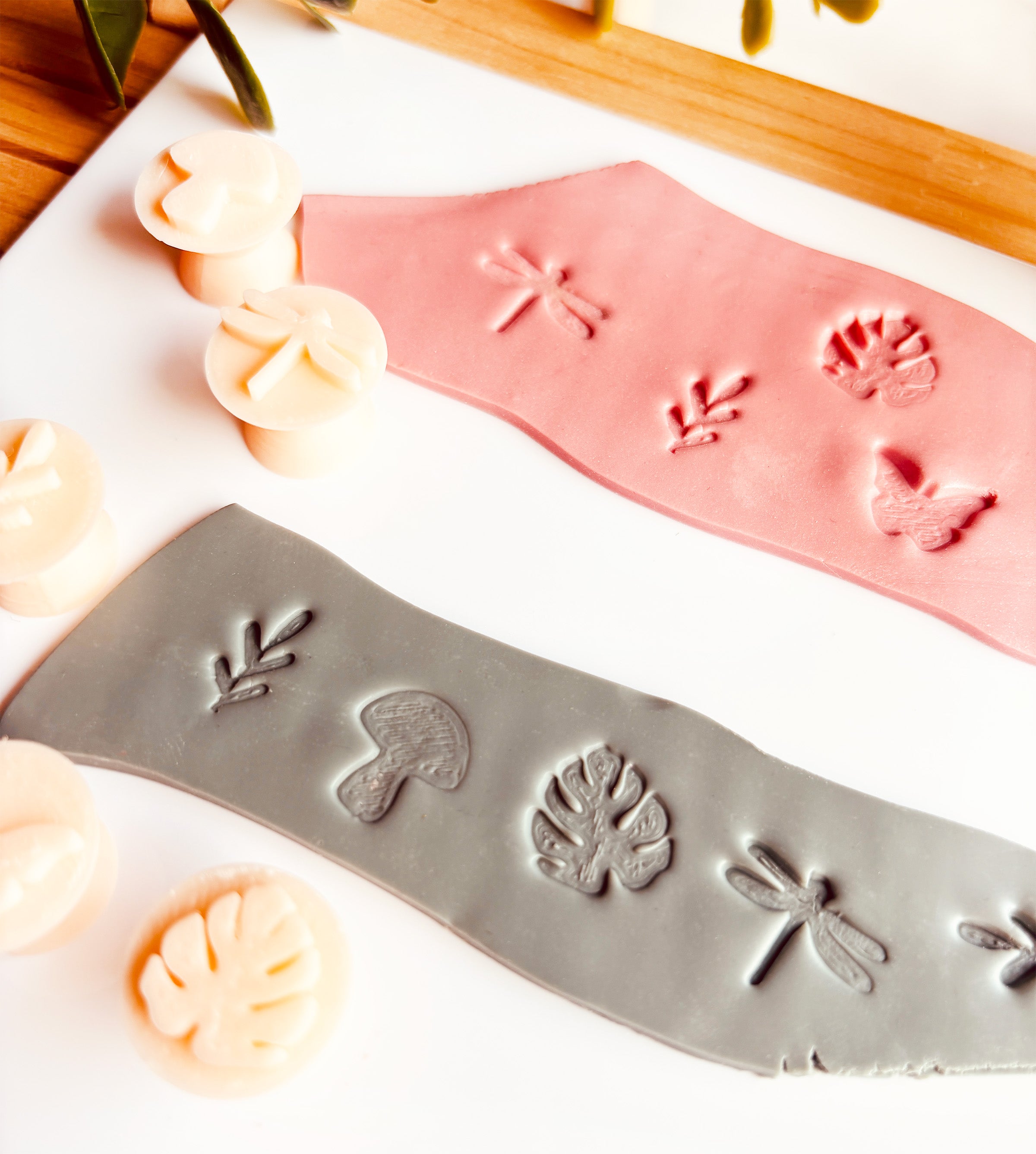 Wykrawacz do gliny polimerowej - Pieczątki z motywem natury